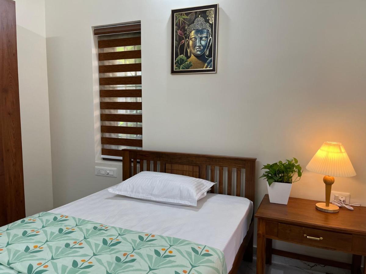 Solomon Apartments,Alappuzha Beach. المظهر الخارجي الصورة