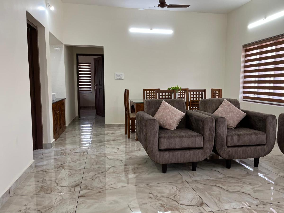 Solomon Apartments,Alappuzha Beach. المظهر الخارجي الصورة