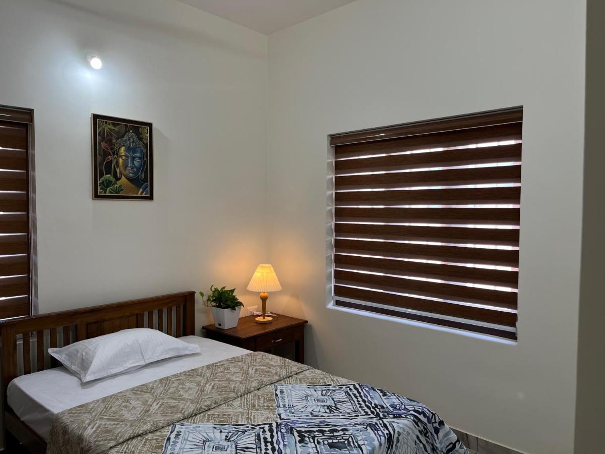 Solomon Apartments,Alappuzha Beach. المظهر الخارجي الصورة