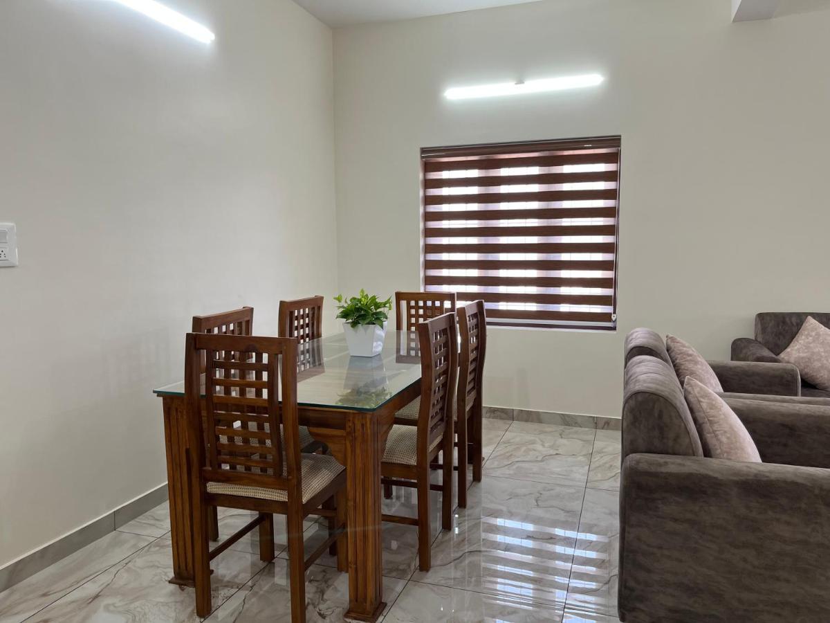 Solomon Apartments,Alappuzha Beach. المظهر الخارجي الصورة