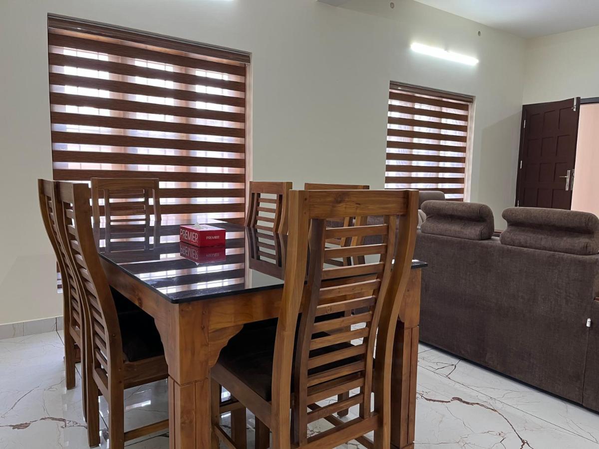 Solomon Apartments,Alappuzha Beach. المظهر الخارجي الصورة