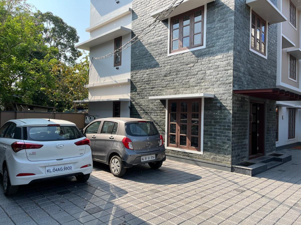Solomon Apartments,Alappuzha Beach. المظهر الخارجي الصورة